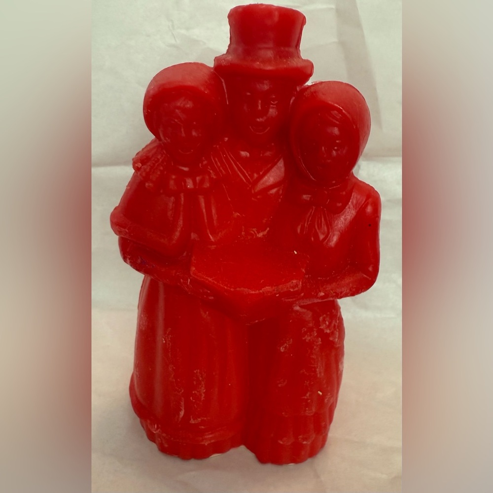Vintage Avon Red Festive Carollers Figurine Wax